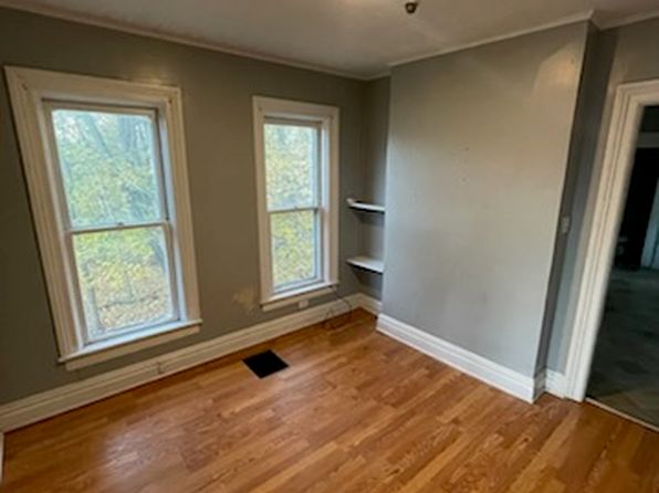 227 Douglas Ave APT 3