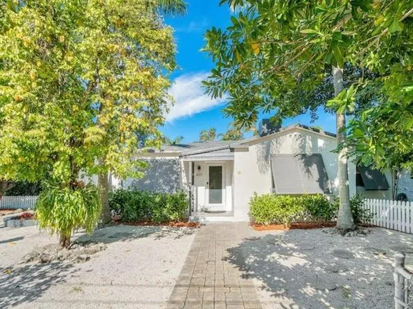 11 SW 4th St, Delray Beach, FL 33444