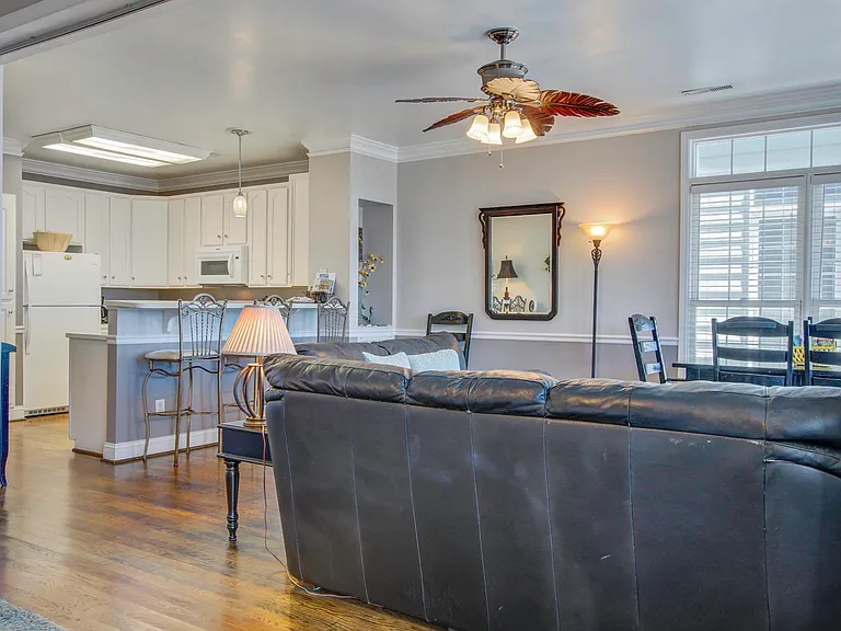 106 Arctic Ave #1DD — Photo 16