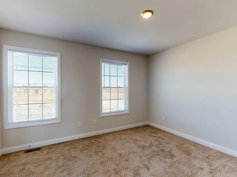 533 Claire Pl #533 — Photo 1