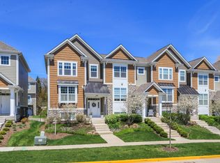 182 3rd Ave, Fontana, WI 53125