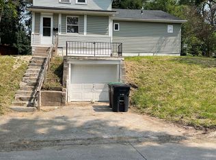 3706 Laurel Ave, Omaha, NE 68111