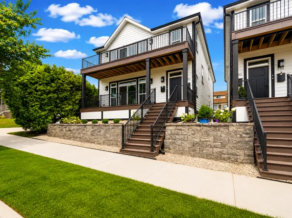 228A E Brown St, Milwaukee, WI 53212
