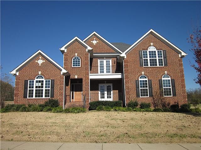 1st image of 694 Fredericksburg Dr