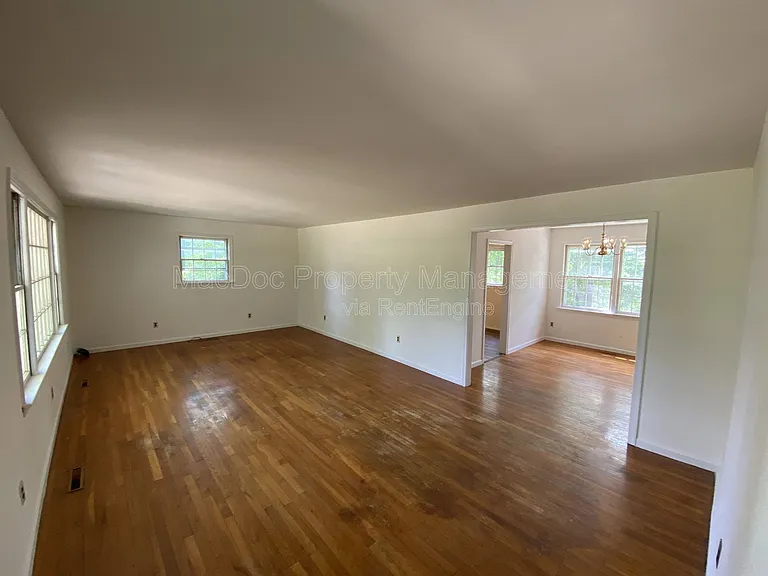 219 Bells Hill Rd — Photo 5