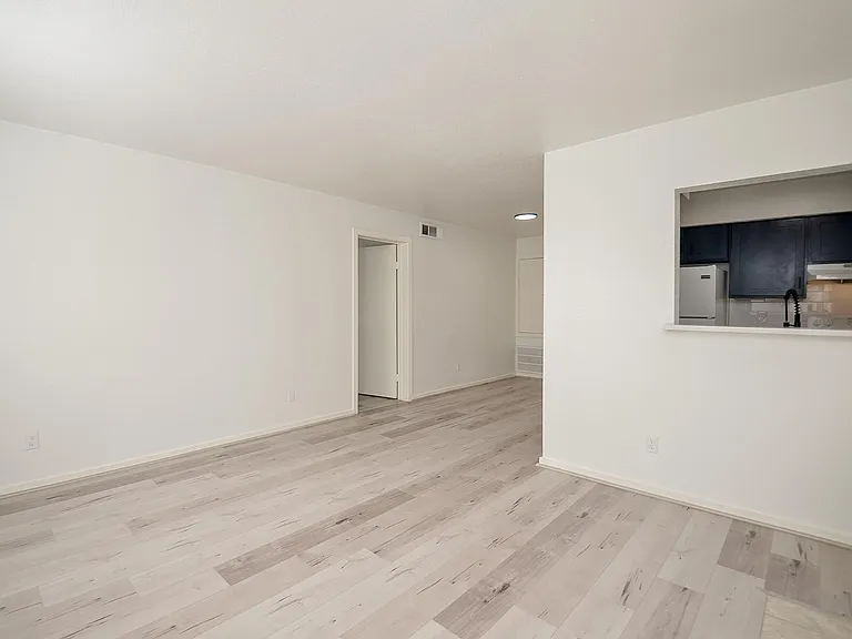 2333 Bering Dr #123 — Photo 5