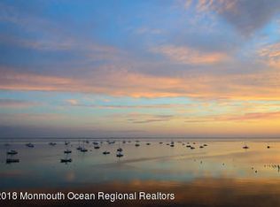 286 Van Dorn St, Keyport, NJ 07735