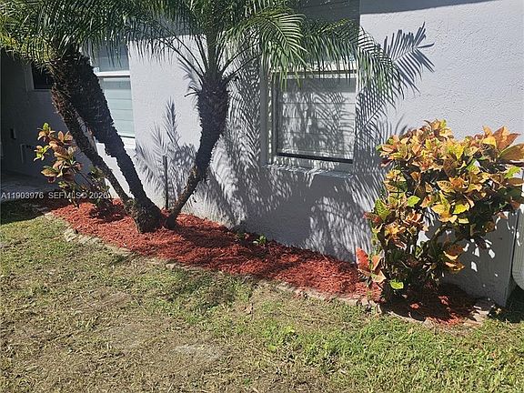 3rd image of 12800 SW 259th St