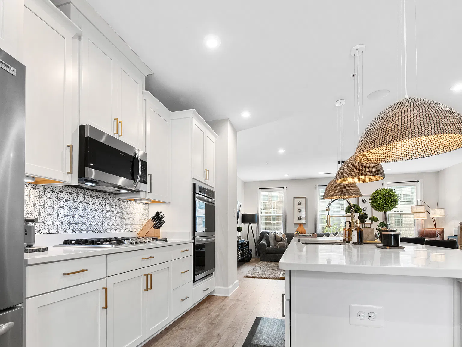 106 Albany Place - 1 — Photo 3