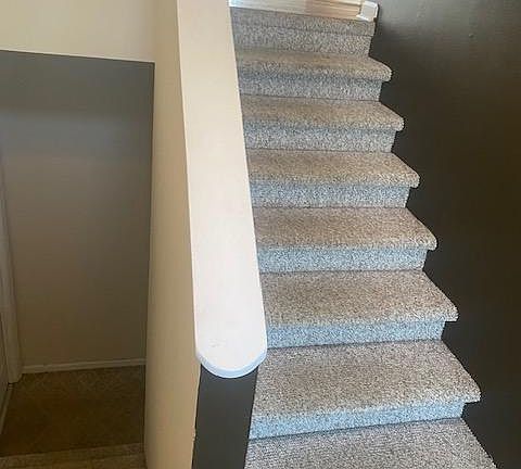 3rd image of 919 Carroll Creek Rd