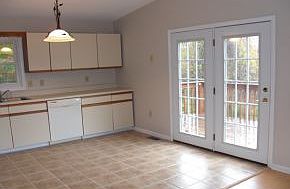 2nd image of 117 Country Hills Dr