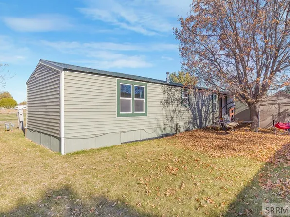 448 W Highway 26 Trailer 46, Blackfoot, ID 83221