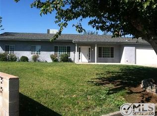 29328 Dryden St, Barstow, CA 92311