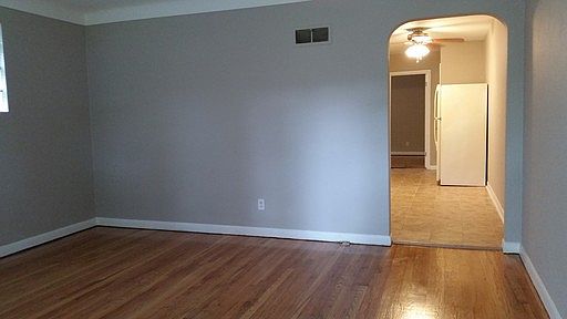 2nd image of 4258-4260 Virginia Ave