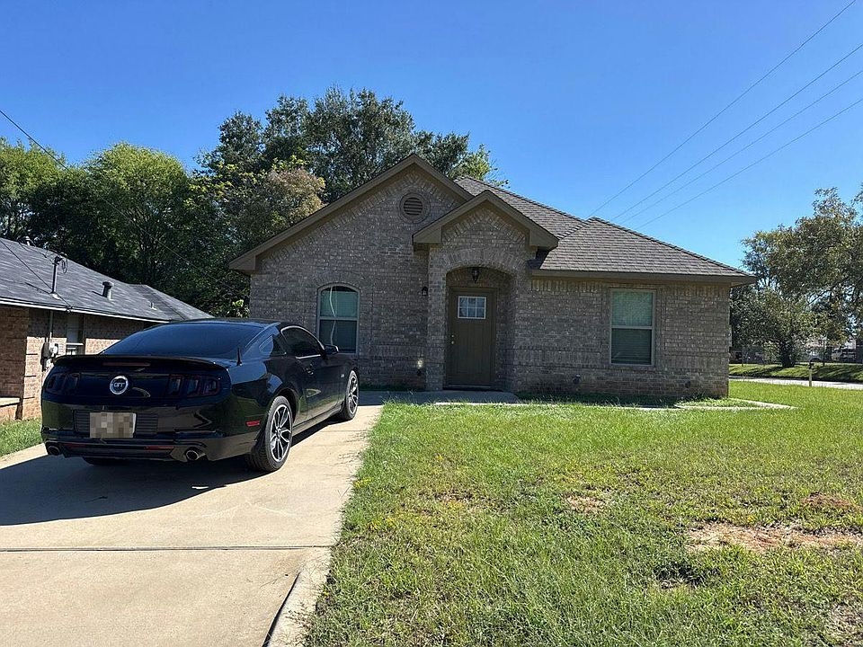 1st image of 2701 N Glass Ave