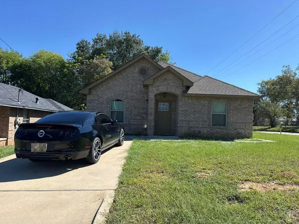 2701 N Glass Ave, Tyler, TX 75702
