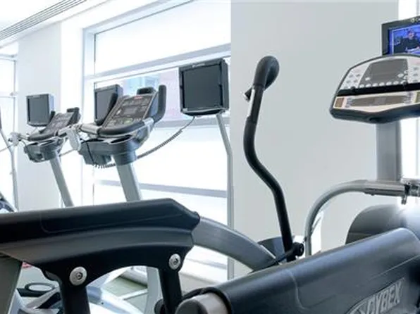 8 River Terrace image 22 of 26