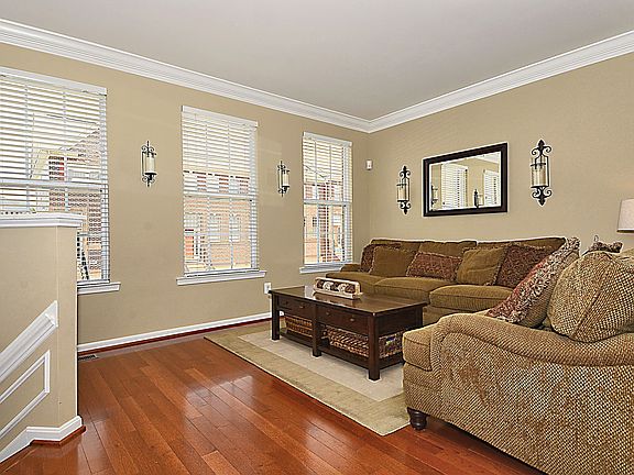 5th image of 2594 Logan Wood Dr