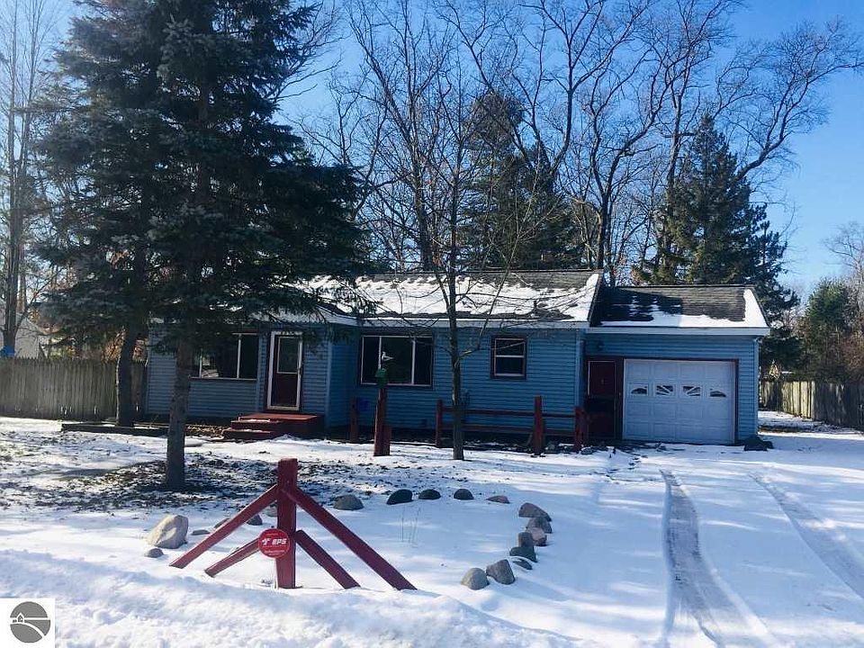 1st image of 604 Woodland Dr