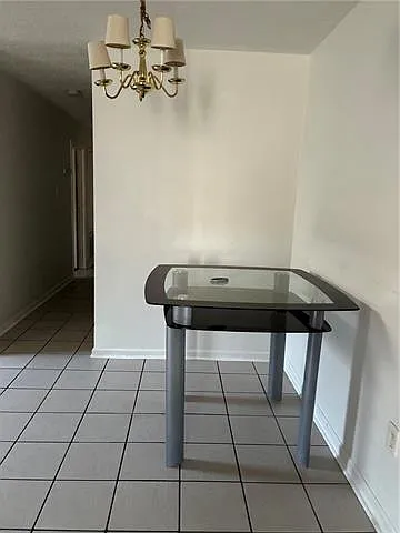 2 bed, 1.0 bath, 950 sqft, $1,350 — Photo 4