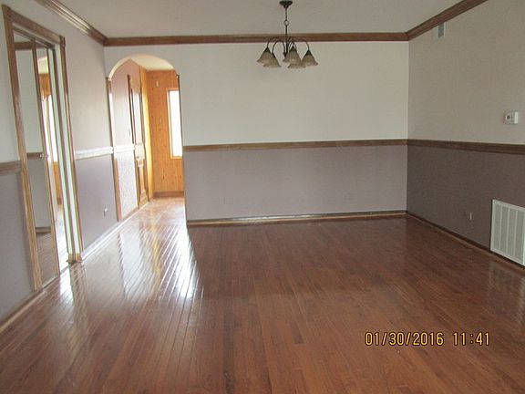 2nd image of 9605 S Kedvale Ave #203