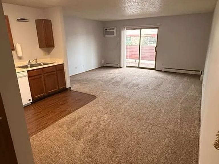 3505 Beaver Avenue Apartments — Photo 2