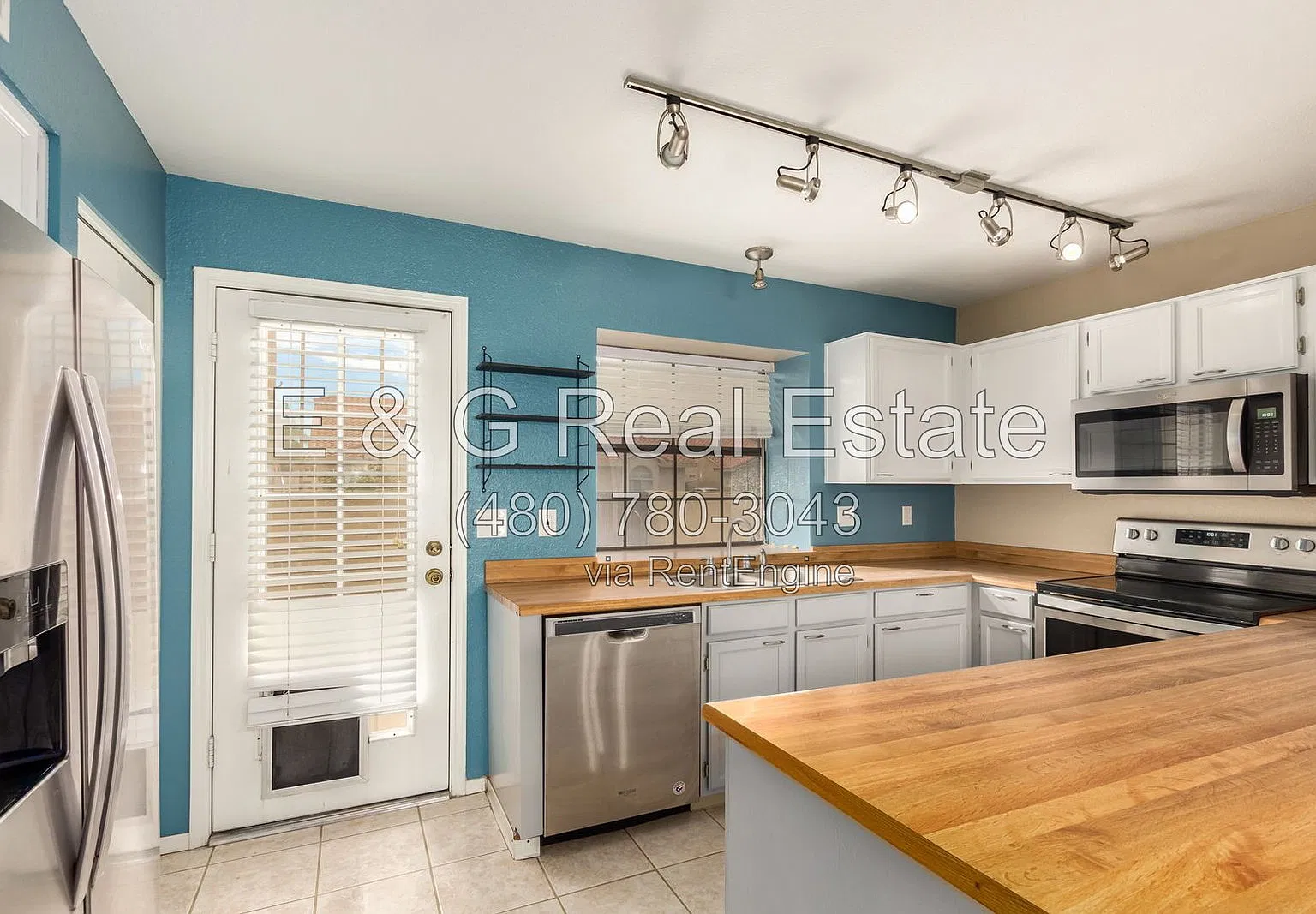 2 bed, 1.5 bath, 991 sqft, $1,795 — Photo 1
