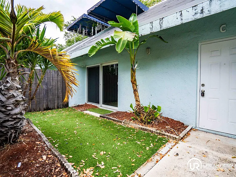 600 N Rio Vista Blvd #C — Photo 4