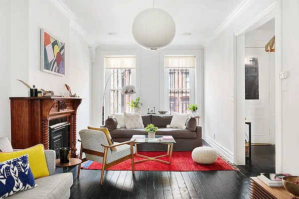 Sold by Compass | media 7