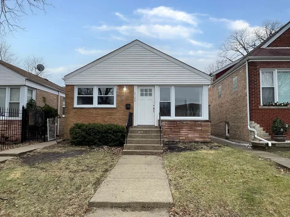 2104 N Mobile Ave, Chicago, IL 60639