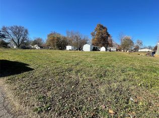 25430 S 607th Ln, Grove, OK 74344