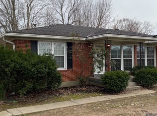 10400 Deering Rd, Louisville, KY 40272