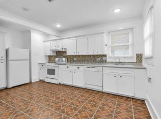 406 Cosmos St, Houston, TX 77009