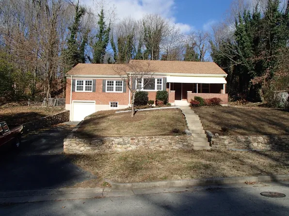 3035 Corbieshaw Rd SW, Roanoke, VA 24015