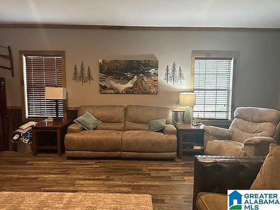 5th image of 7865 Bluff Ridge Rd