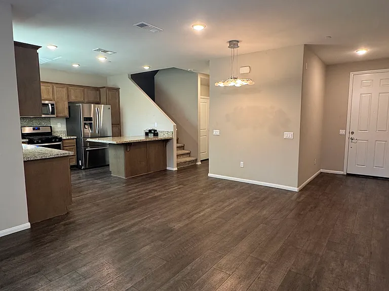 7866 Marbil Ln — Photo 36