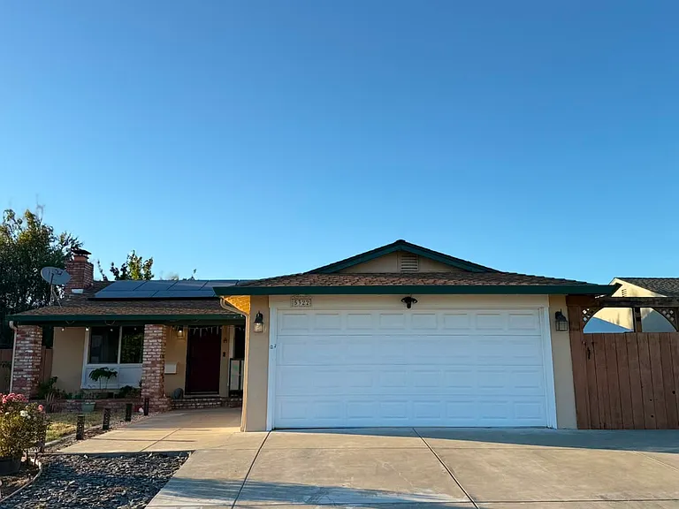 5322 Lilac Ave — Photo 1