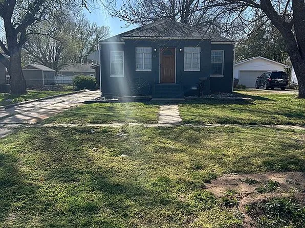 321 N Filmore St, Cheney, KS 67025