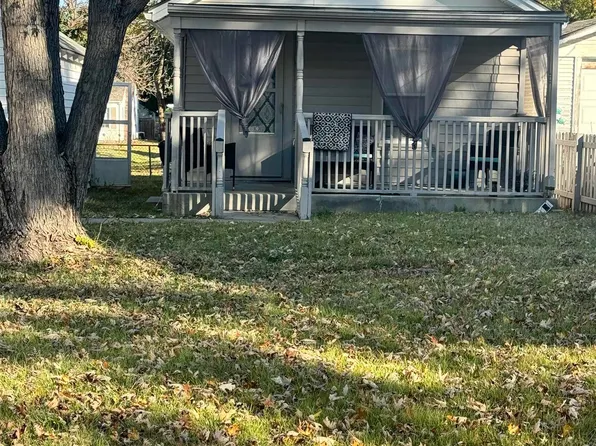 616 SW Medford Ave, Topeka, KS 66606
