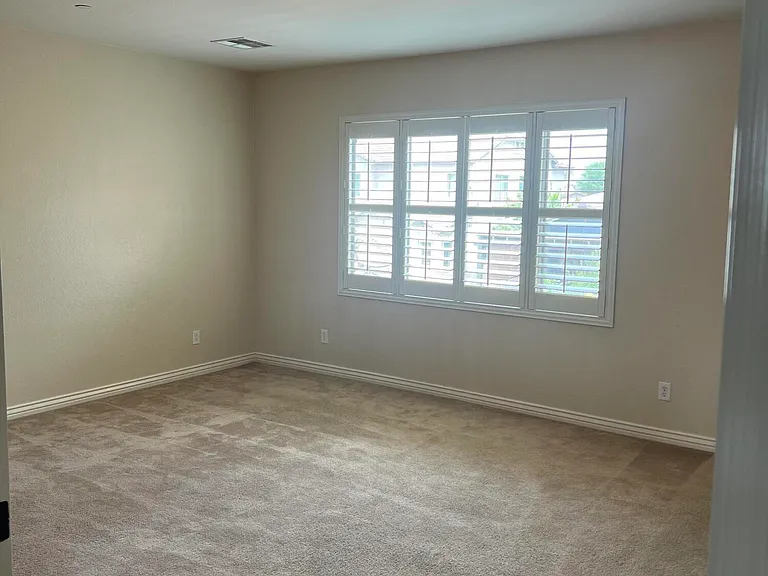 13518 W Verde Ln — Photo 12