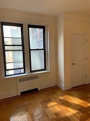 Rented by Corcoran | media 22