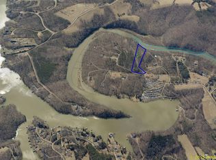 240 Windsor Point Dr, Wirtz, VA 24184
