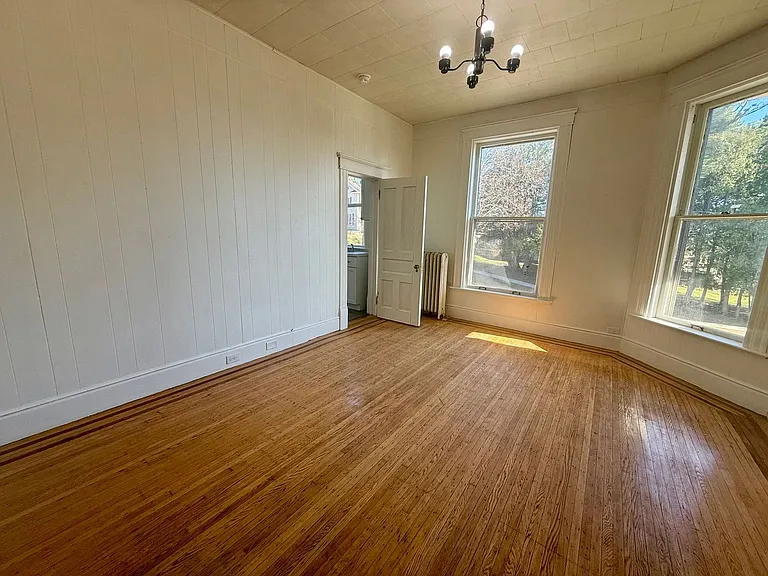 900 McClellan St — Photo 6