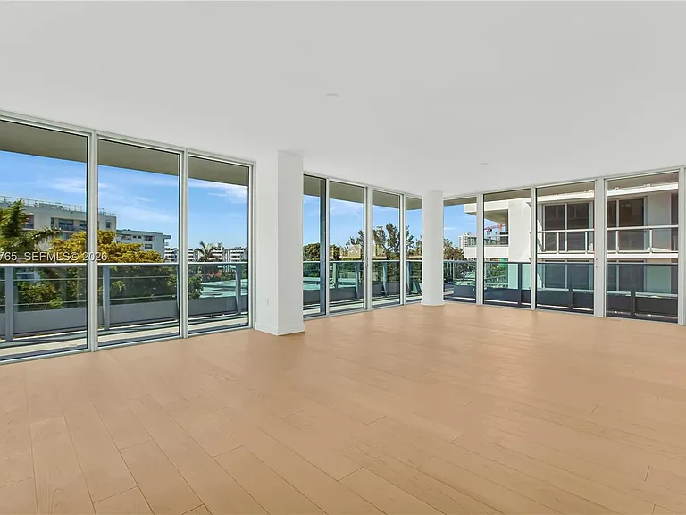 9221 E Bay Harbor Dr #511/512 — Photo 39