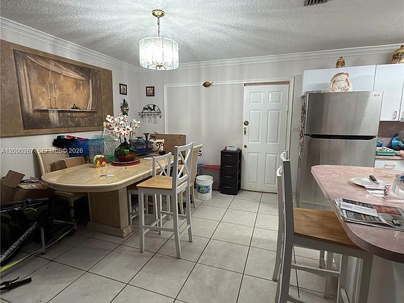 3rd image of 3205 W 14th Ave