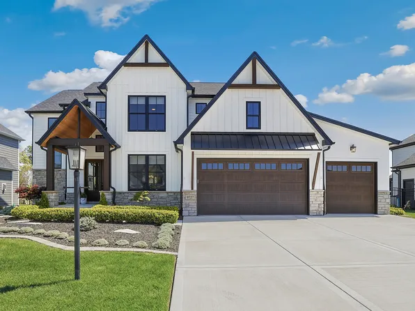 9727 Dune Grass Way, Saint John, IN 46373