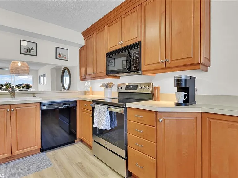 10682 Gulf Shore Dr #C-205 — Photo 12
