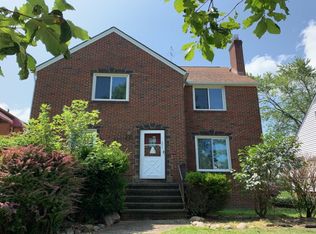 2211 Oak Park Ave, Cleveland, OH 44109
