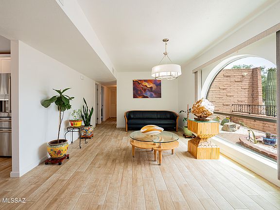 5th image of 10341 E Calle Descanso