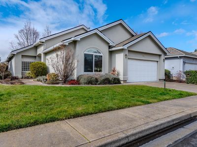 744 Fernwood Dr, Medford, OR, 97504